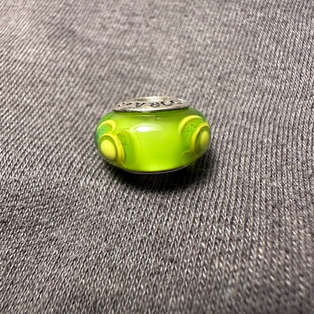Pandora Lime Flowers Bead